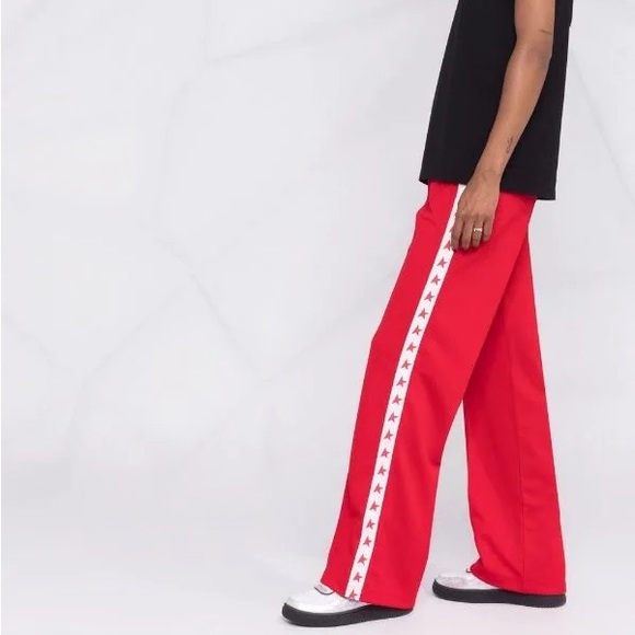 Golden Goose
Women's Pants Red super star M - Picture 8 of 16
